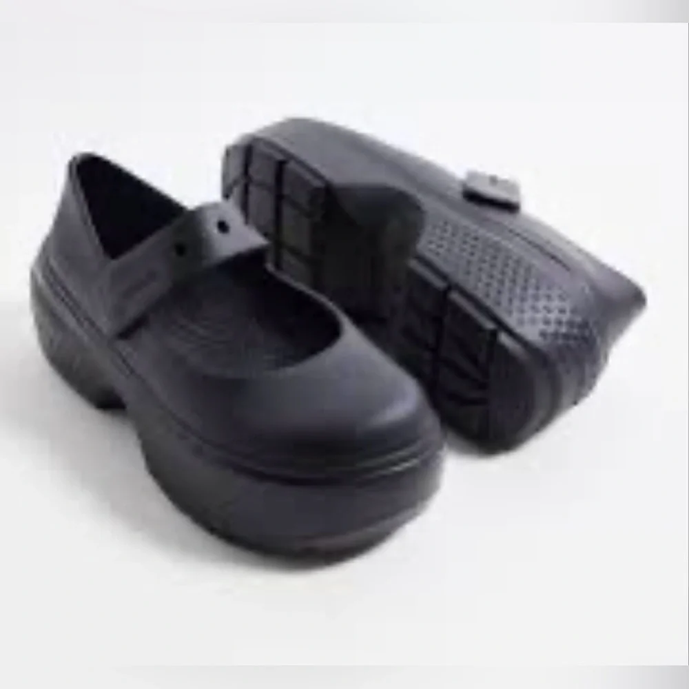 CROCS Stomp Mary Janes NWOT - Picture 2 of 16